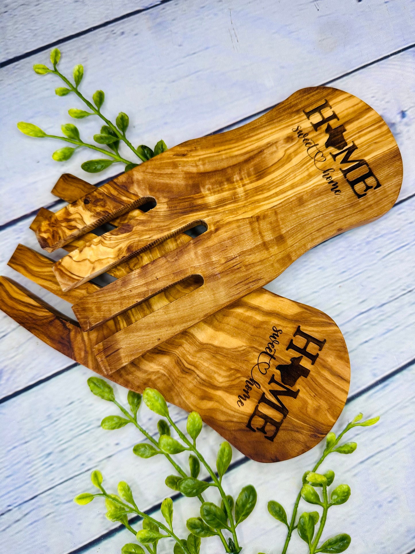 Olive Wood Salad Hands